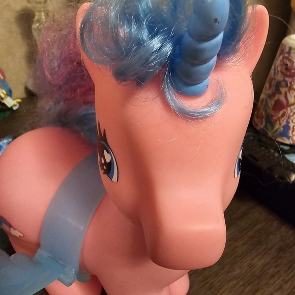 My Little Pony Jumbo 9" Gi-Go Fakie Rainbow Unicorn SML-16-B1 - Picture 2 of 4